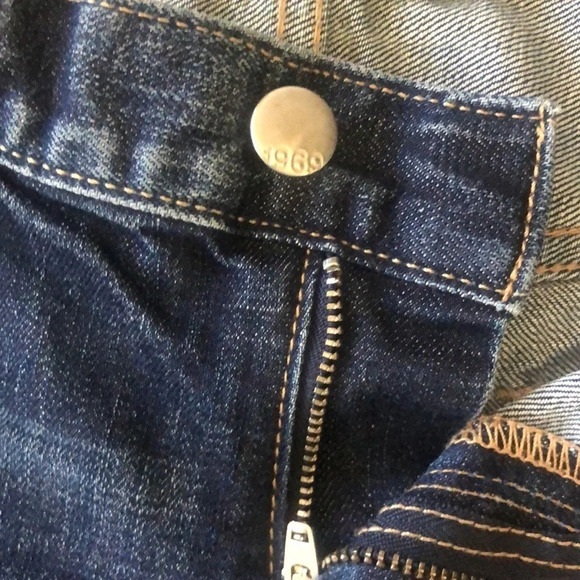 GAP | Sexy Boyfriend Shorts - Picture 5 of 6